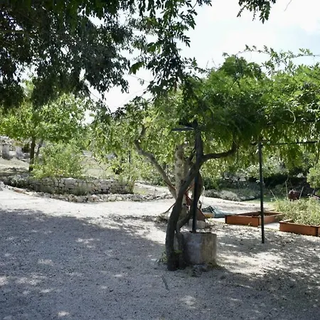 Trulli Shanti Hébergement de vacances Cisternino